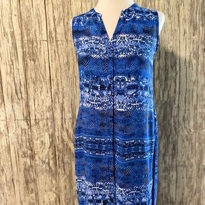 Neiman Marcus blue print sleeves button down top